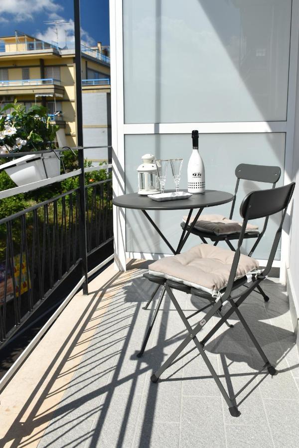 Costantino Suites Сорренто Экстерьер фото
